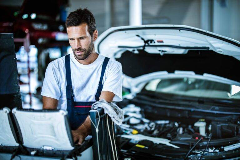 Safe Car Repair Practices by Mobile Mechanics