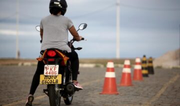 The reasons to apply for a motorcycle license in Dubai 