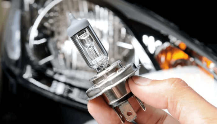 What Goes Into Replacing a Damaged Turn Signal Housing?