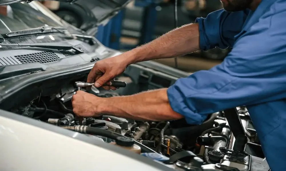 How to Spot Car Air Conditioning Issues Before They Leave You Sweating