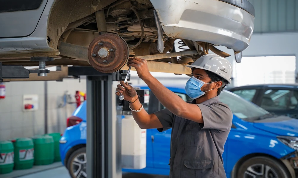 Stay Cool All Summer: Understanding Your Car’s AC Refrigerant System