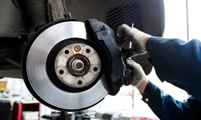 Why Brake Noise Analysis Matters Before Car Brake Pad and Rotor Replacement